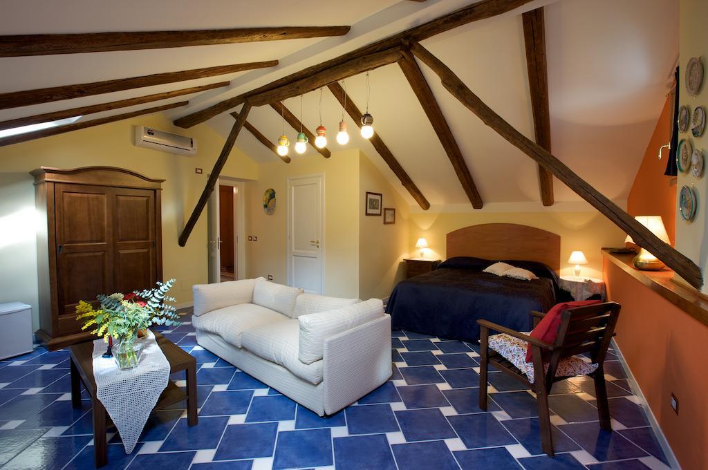 La Casa Di Donn'Amelia Bed & Breakfast Molina  Phòng bức ảnh