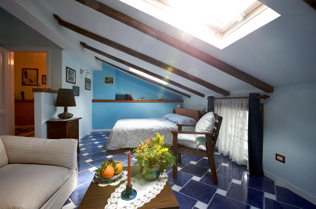 La Casa Di Donn'Amelia Bed & Breakfast Molina  Phòng bức ảnh